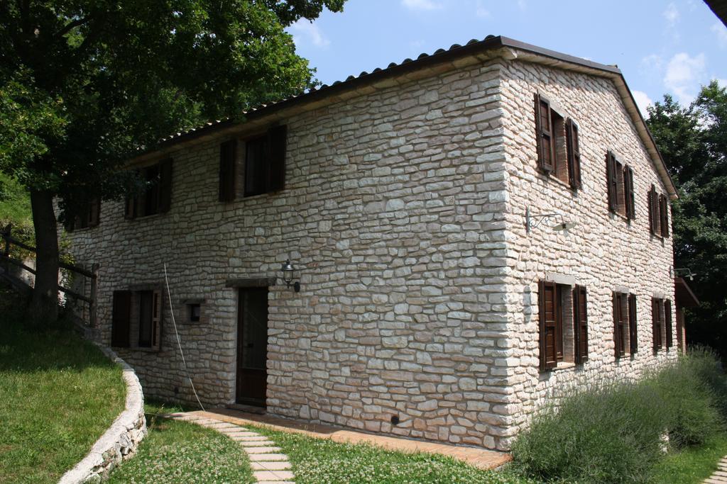 Agriturismo Valdifiori Sassoferrato Exterior photo